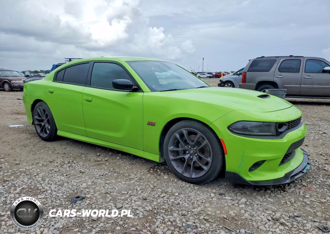 2023 Dodge Charger Scat Pack VIN:2C3CDXGJ9PH639481 - 4