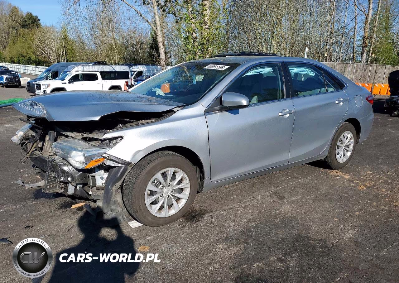 2015 Toyota Camry Le