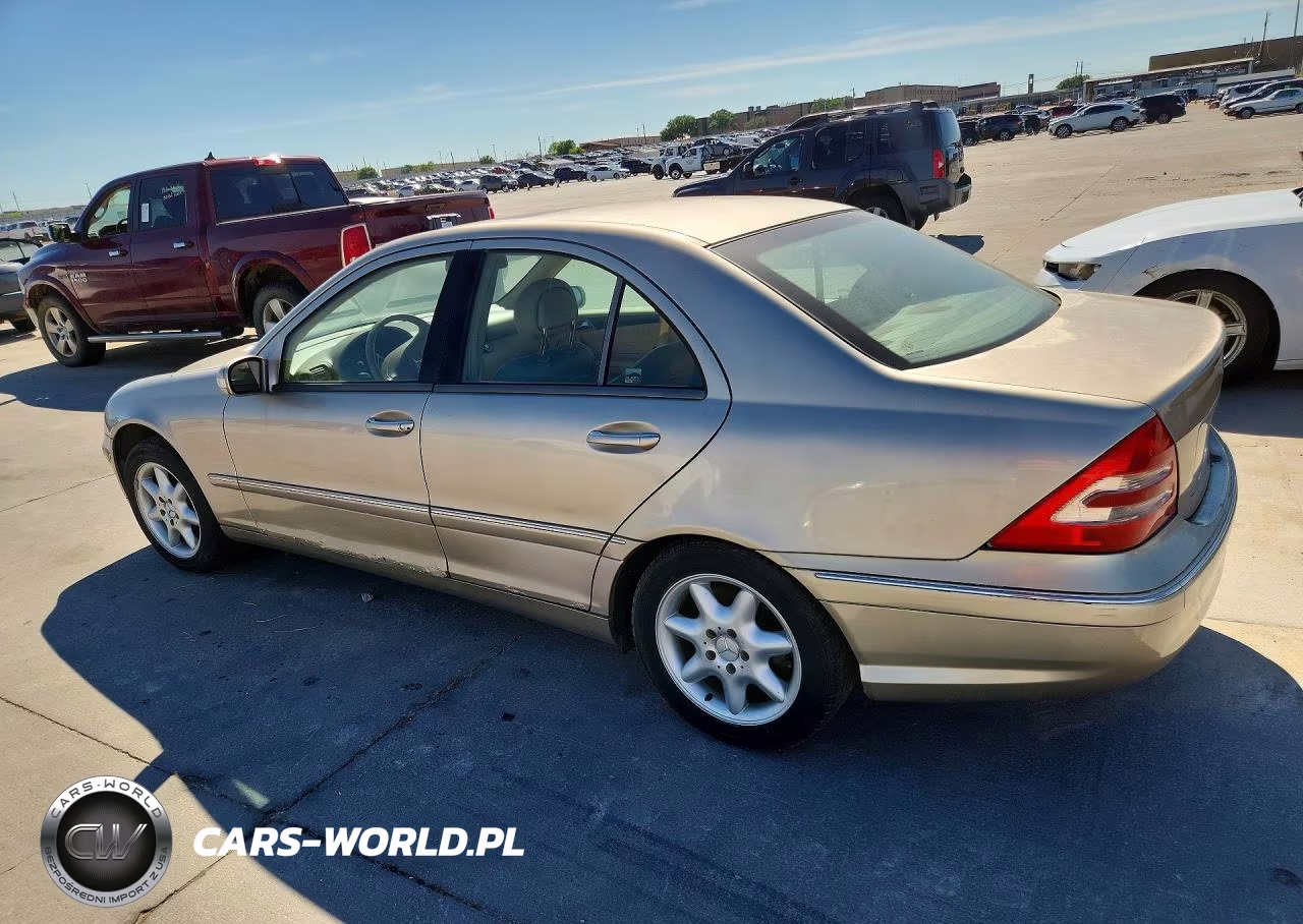 2004 Mercedes-Benz C 240 4Matic VIN:WDBRF81J94F487289 - 2
