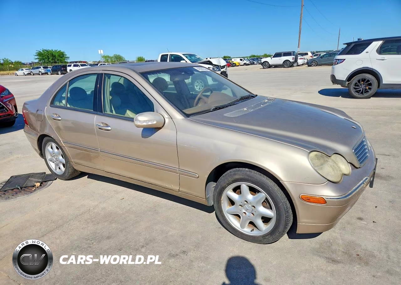 2004 Mercedes-Benz C 240 4Matic VIN:WDBRF81J94F487289 - 4