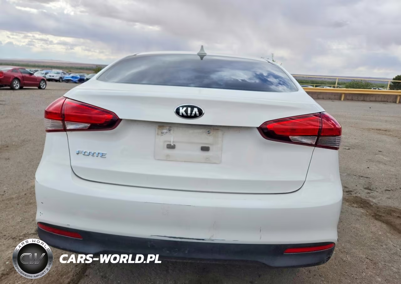 2017 Kia Forte Lx VIN:3KPFK4A71HE084999 - 6
