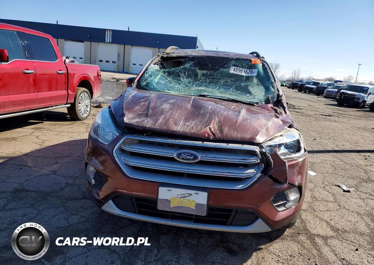 2018 Ford Escape Se VIN:1FMCU0GD1JUA95295 - 5
