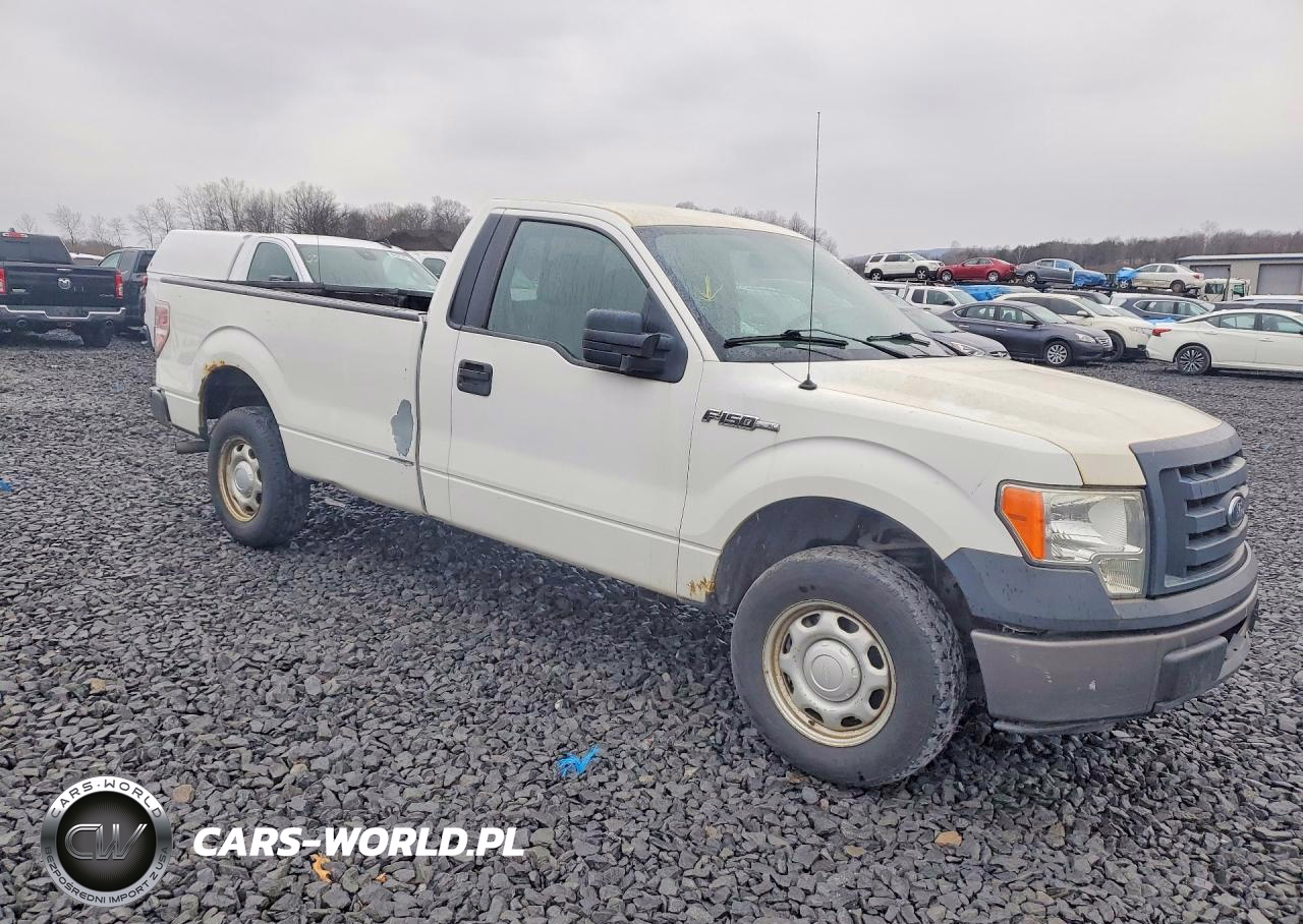 2011 Ford F150 VIN:1FTMF1CM0BKE10261 - 4
