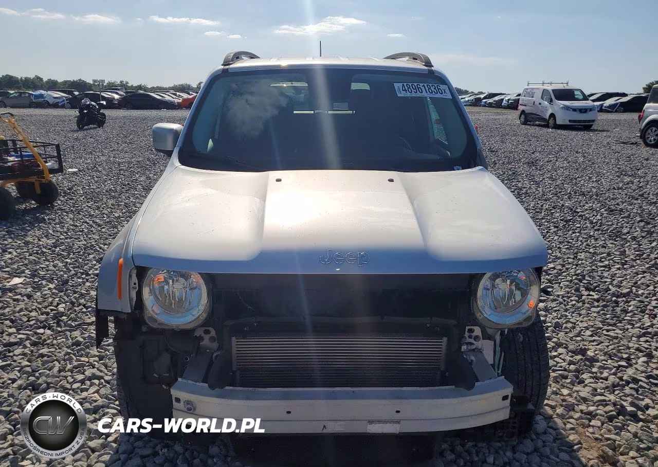 2017 Jeep Renegade Latitude VIN:ZACCJBBB8HPG03028 - 5