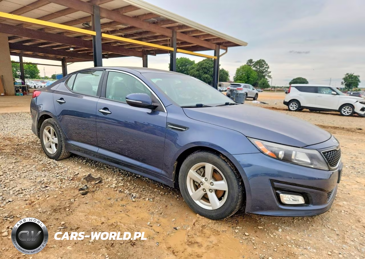 2015 Kia Optima VIN:5XXGM4A71FG437051 - 4