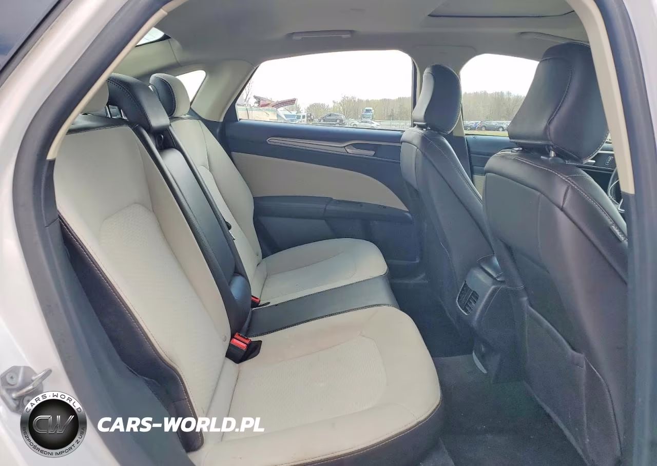 2020 Ford Fusion Se VIN:3FA6P0HD4LR233676 - 10