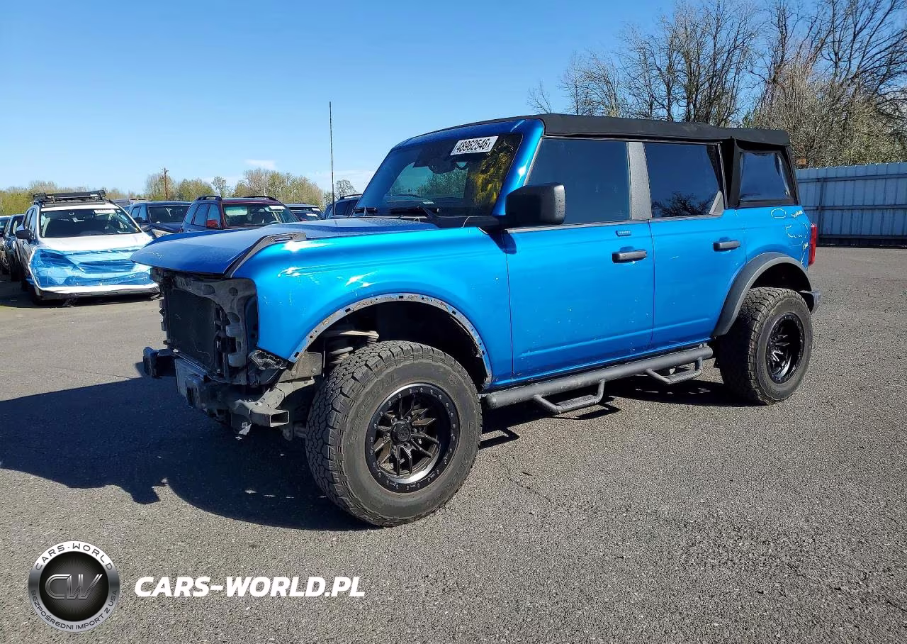 2022 Ford Bronco Base