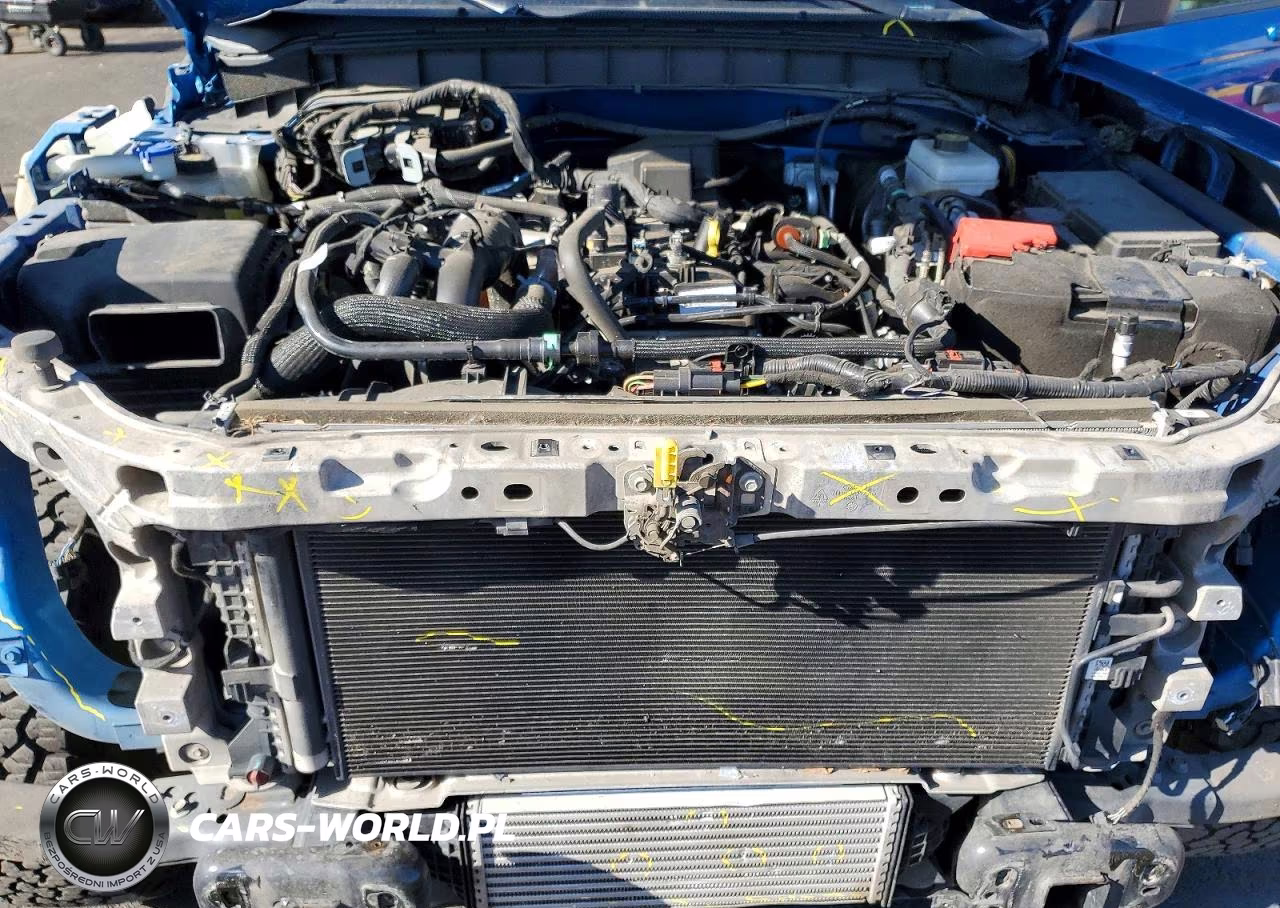 2022 Ford Bronco Base VIN:1FMDE5BH7NLB42124 - 11