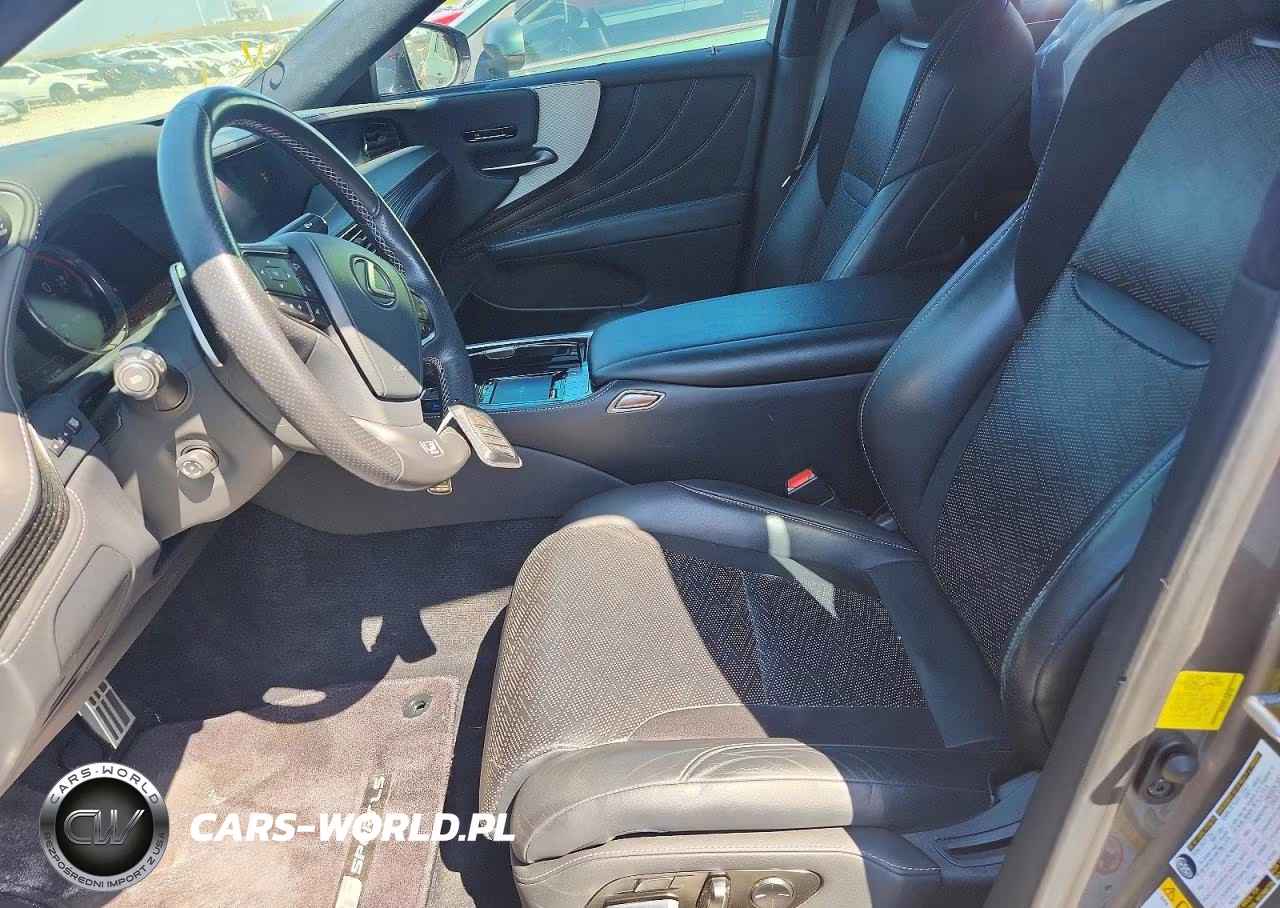 2017 Mercedes-Benz C 300 4Matic VIN:WDDWJ4KB9HF447275 - 7