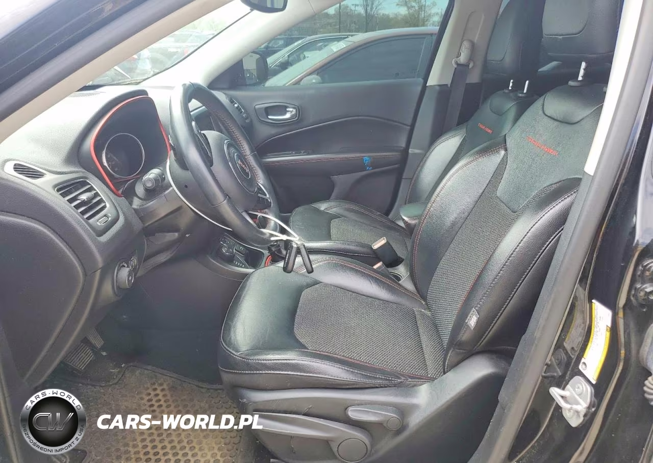 2019 Jeep Compass Trailhawk VIN:3C4NJDDB0KT744869 - 7