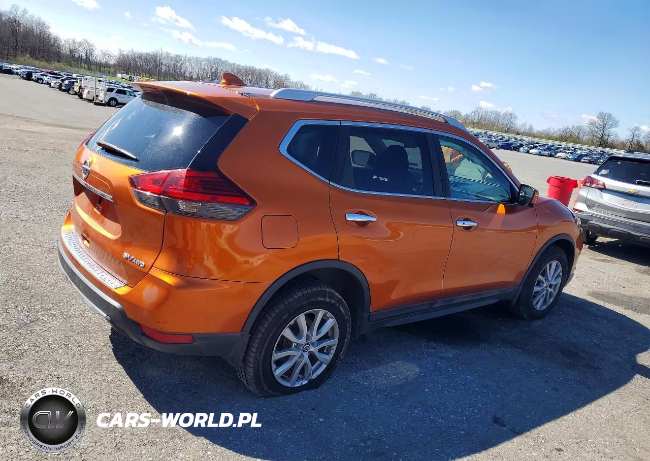 2017 Nissan Rogue Sv VIN:5N1AT2MV8HC829109 - 3