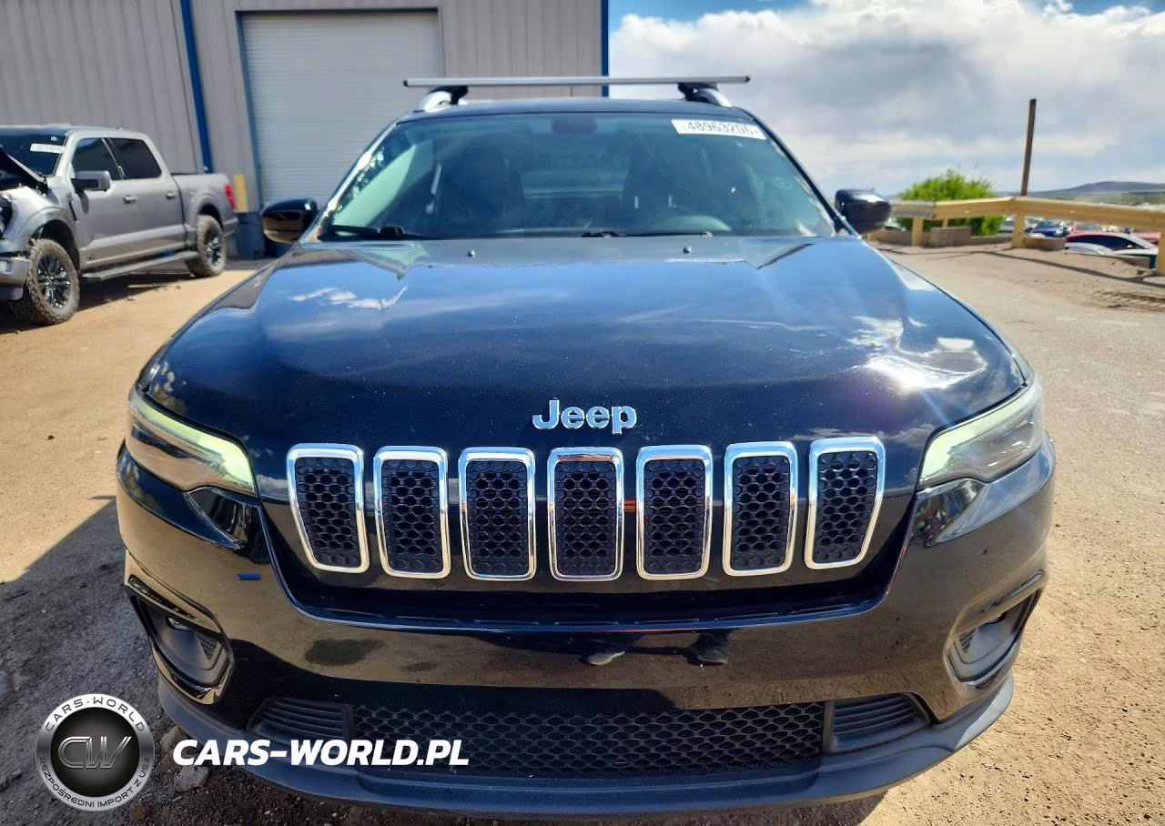 2020 Jeep Cherokee Latitude Plus VIN:1C4PJMLB4LD554574 - 5