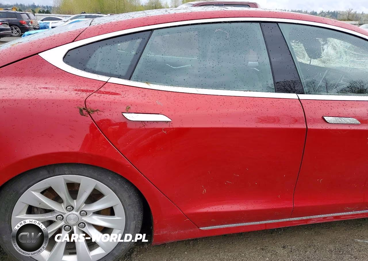 2016 Tesla Model S VIN:5YJSA1E26GF157226 - 11