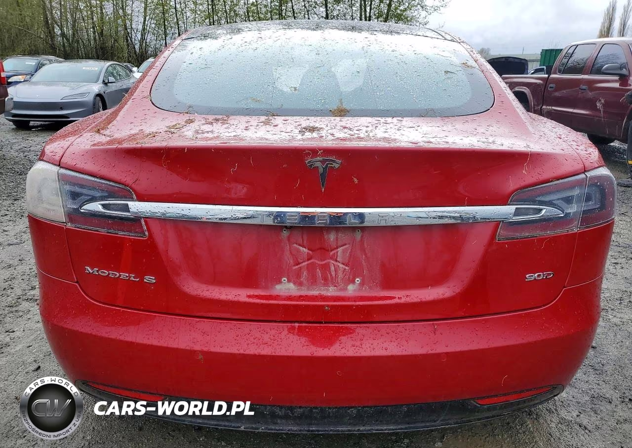 2016 Tesla Model S VIN:5YJSA1E26GF157226 - 6