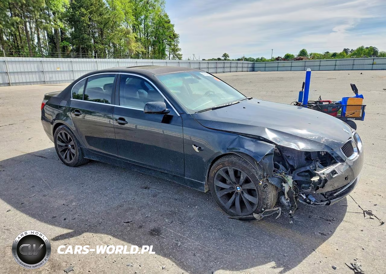 2007 BMW 525 Xi VIN:WBANF33527CS40265 - 4