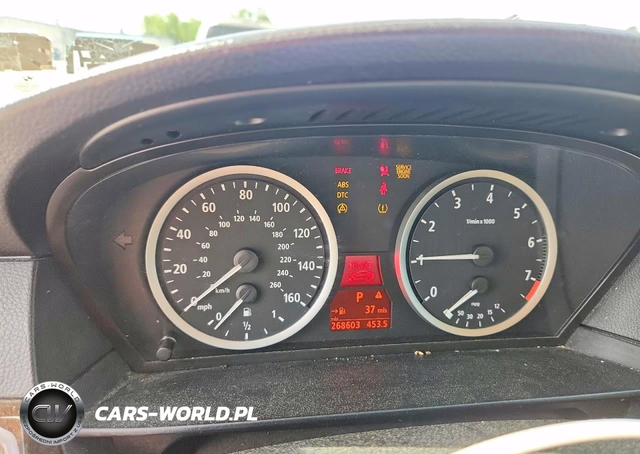 2007 BMW 525 Xi VIN:WBANF33527CS40265 - 9