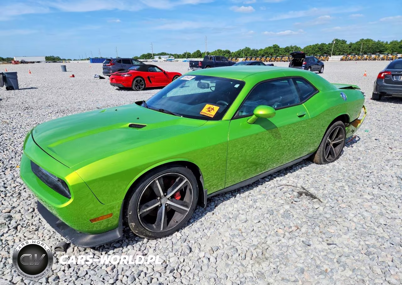 2011 Dodge Challenger Srt-8