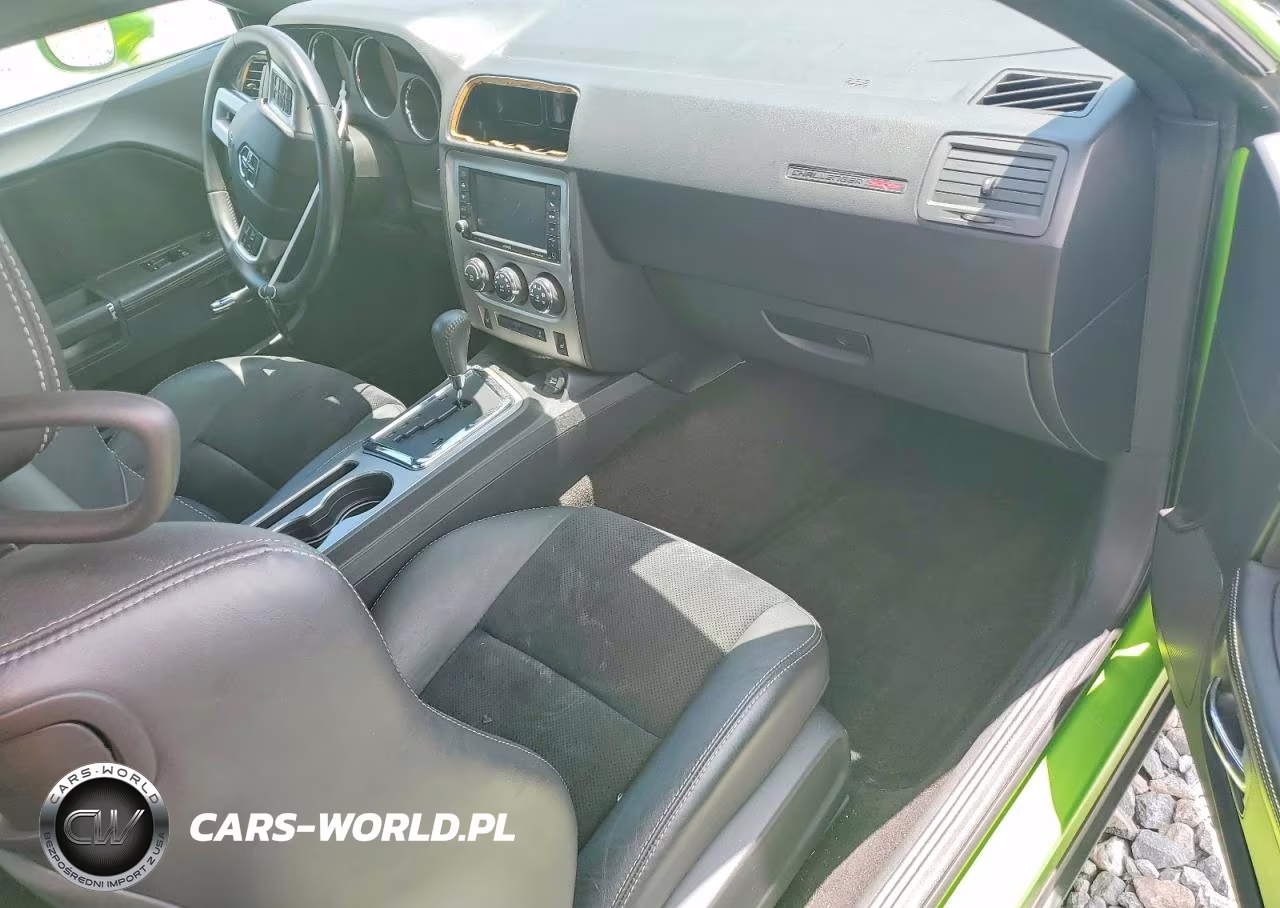 2011 Dodge Challenger Srt-8 VIN:2B3CJ7DJ3BH589633 - 8