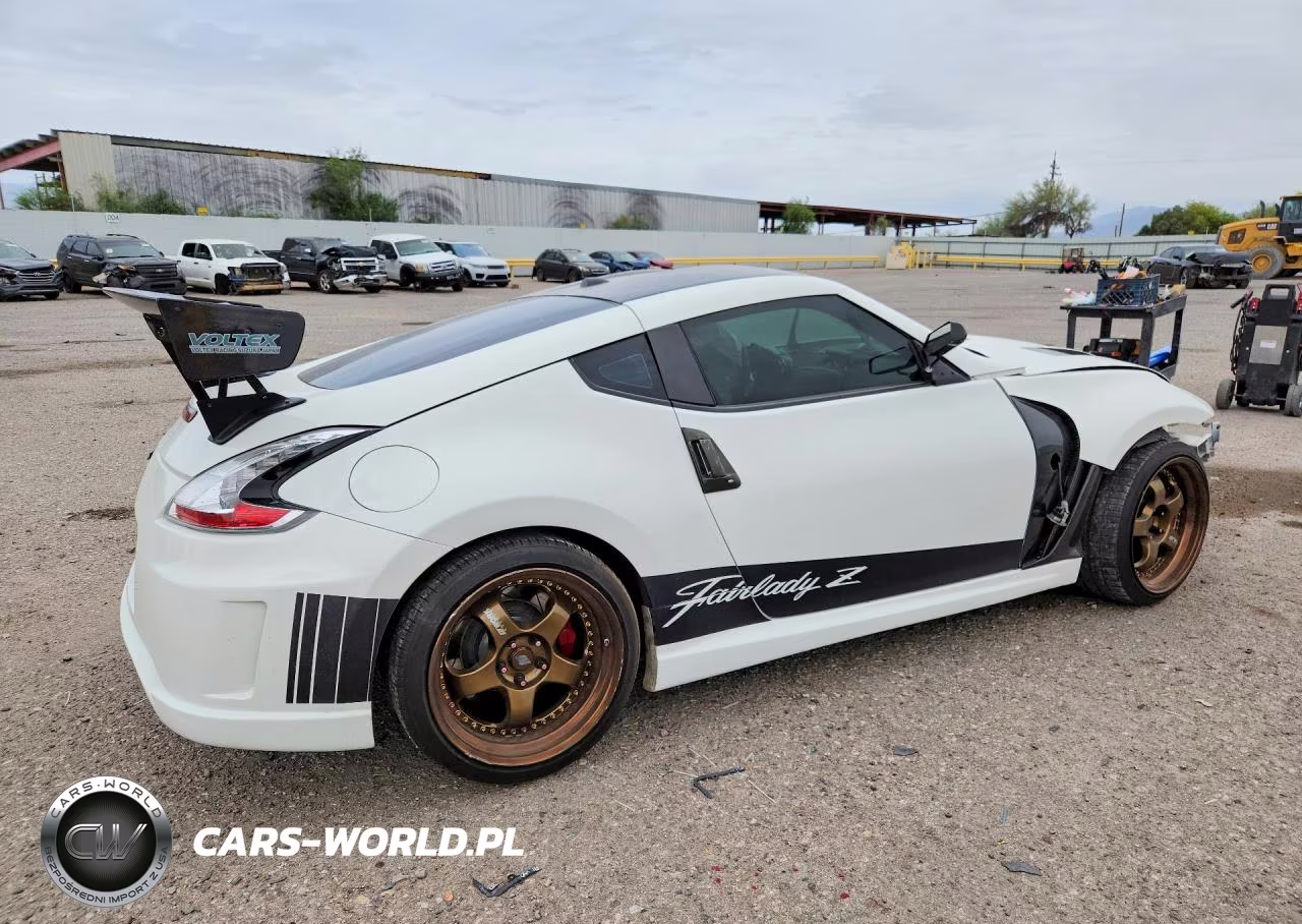 2017 Nissan 370Z Sport VIN:JN1AZ4EH9HM952681 - 3