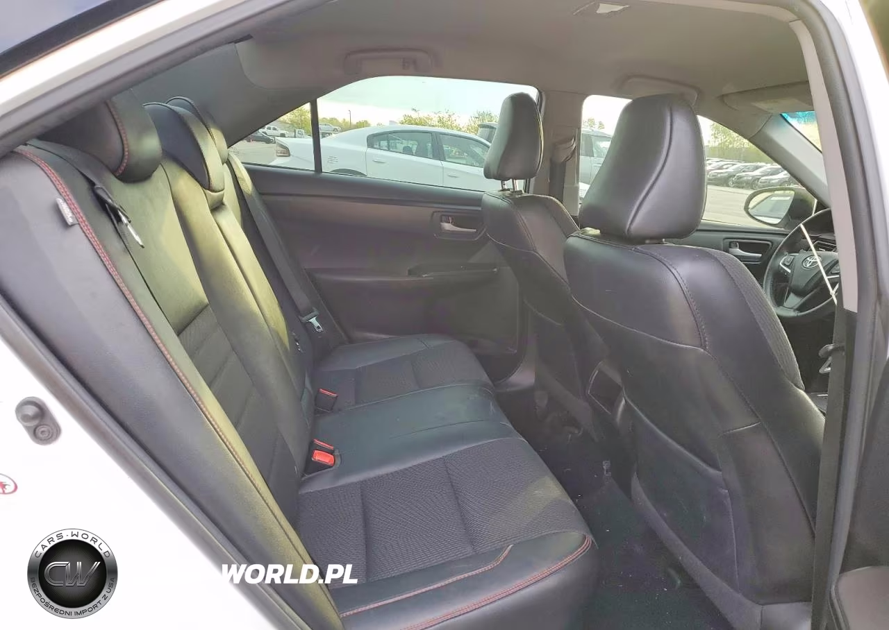 2017 Toyota Camry Se VIN:4T1BF1FK0HU327987 - 10