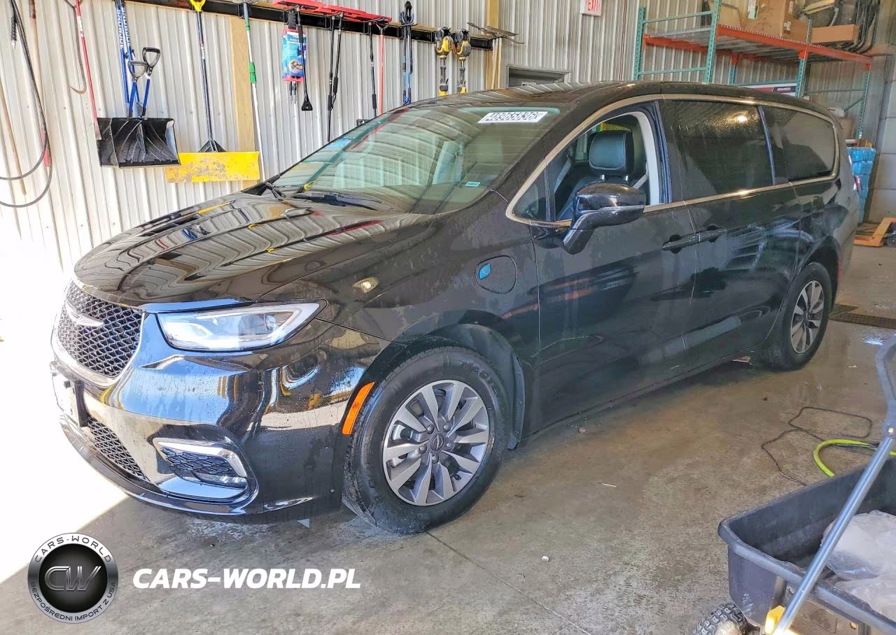 2024 Chrysler Pacifica Hybrid Select VIN:2C4RC1S76RR174530 - 1