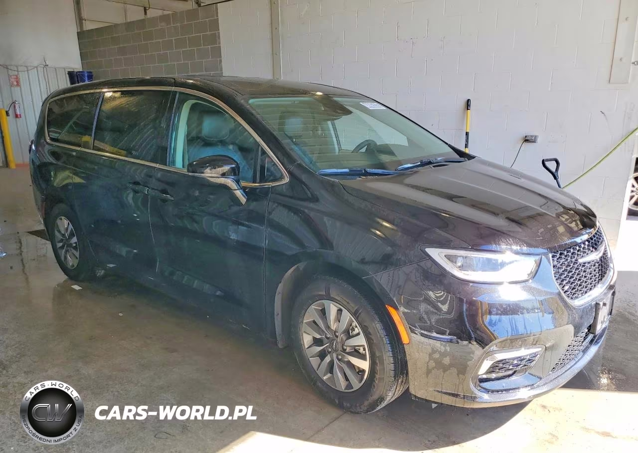 2024 Chrysler Pacifica Hybrid Select VIN:2C4RC1S76RR174530 - 4