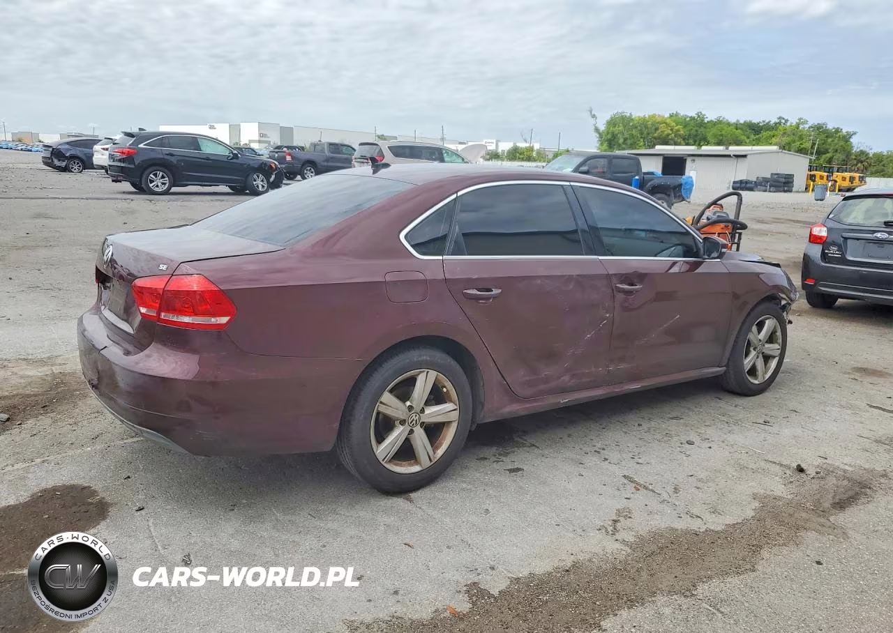 2013 Volkswagen Passat Se VIN:1VWBP7A30DC084781 - 3