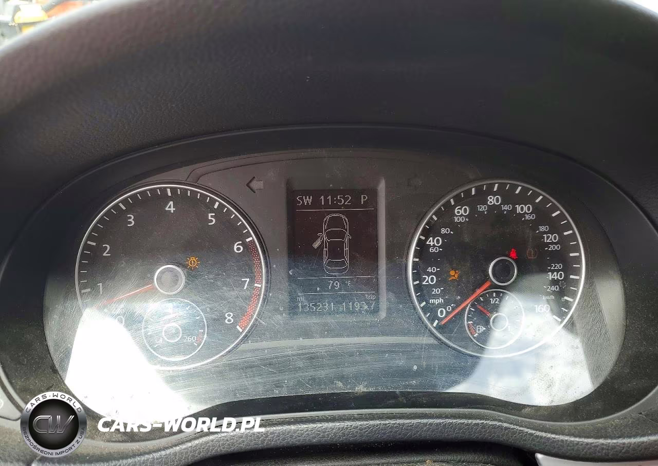 2013 Volkswagen Passat Se VIN:1VWBP7A30DC084781 - 9
