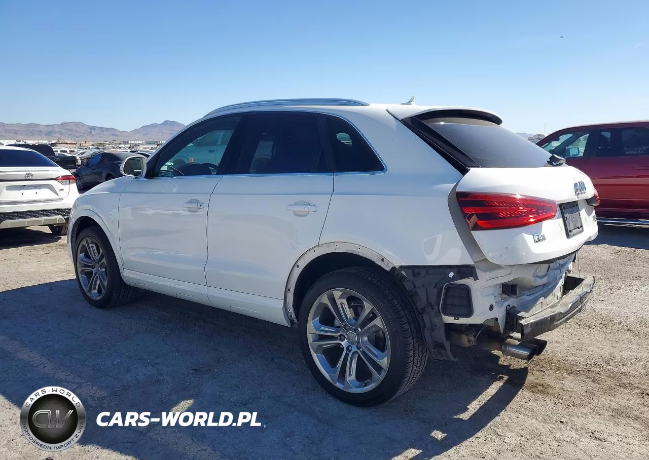 2015 Audi Q3 Prestige VIN:WA1GFCFS7FR011809 - 2
