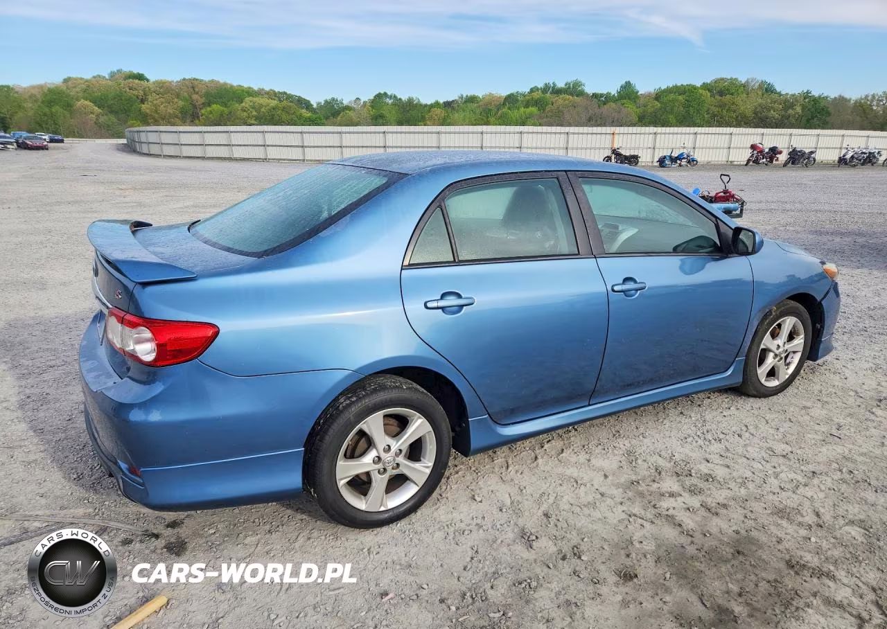 2013 Toyota Corolla S VIN:5YFBU4EE7DP107759 - 3