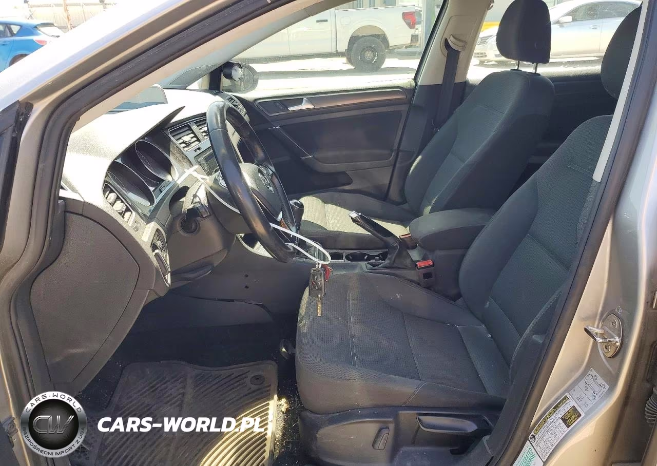 2018 Volkswagen Golf S VIN:3VWB17AU9JM262692 - 7