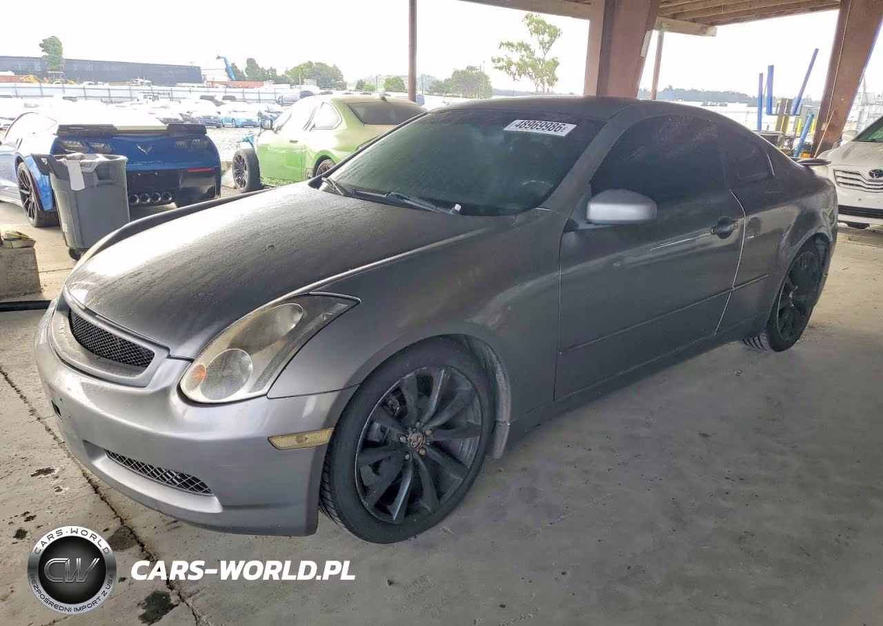 2004 Infiniti G35 Base