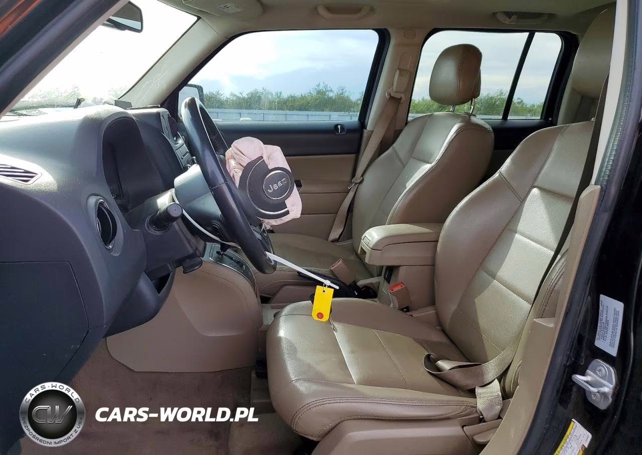 2015 Jeep Patriot Latitude VIN:1C4NJPFA9FD430431 - 7