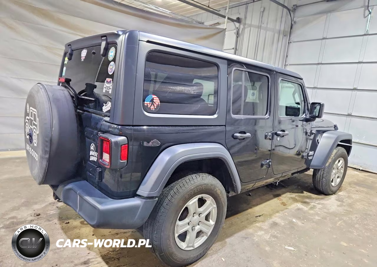 2019 Jeep Wrangler Unlimited Sport VIN:1C4HJXDG0KW532428 - 3