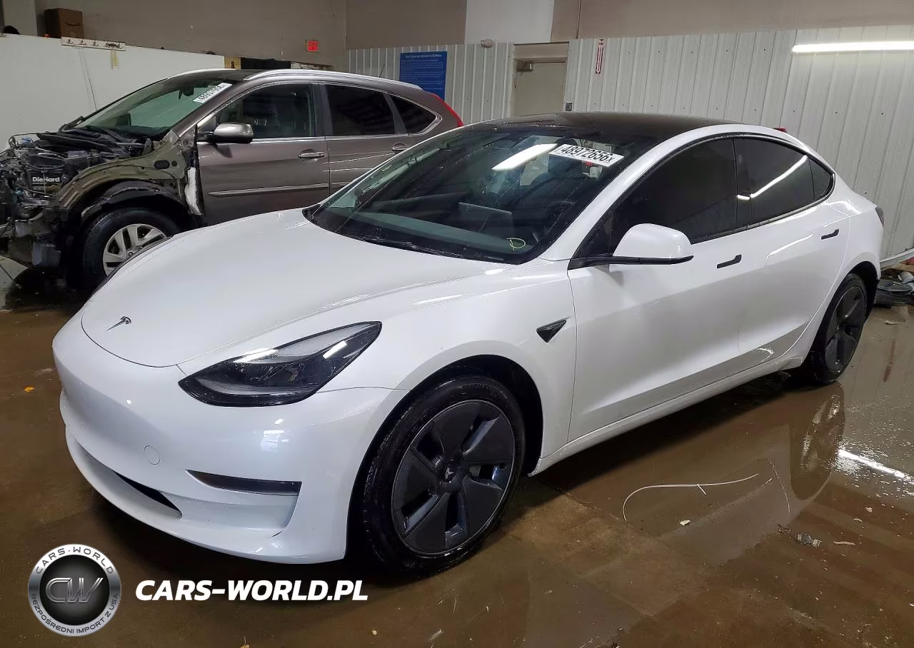 2023 Tesla Model 3 – zdjęcie 1 z 13