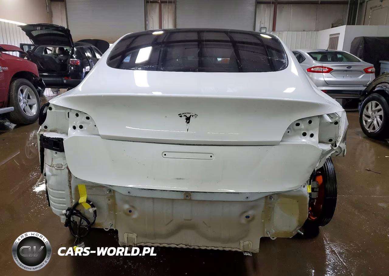 2023 Tesla Model 3 VIN:5YJ3E1EA7PF644774 - 6