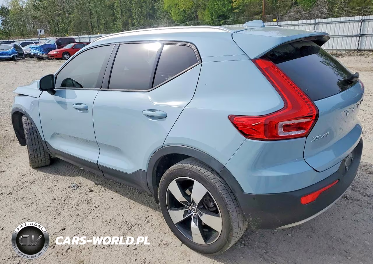 2019 Volvo Xc40 T5 Momentum VIN:YV4162XZ9K2013255 - 2