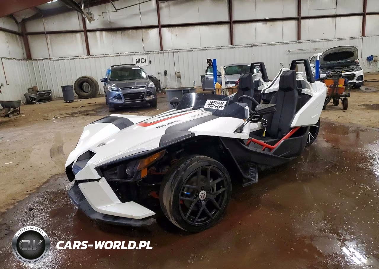 2016 Polaris Slingshot Sl