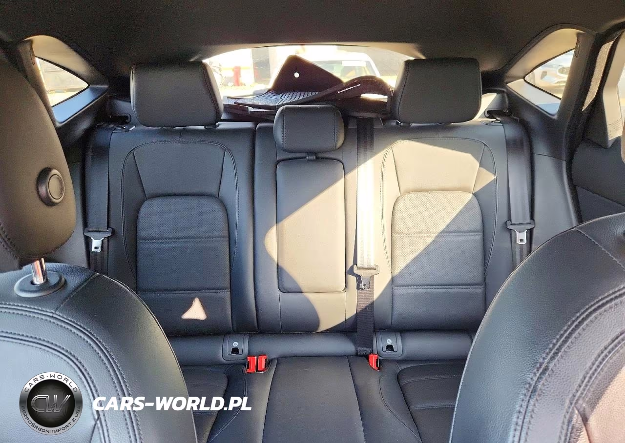 2019 Jaguar E-Pace S VIN:SADFJ2FX3K1Z62527 - 10