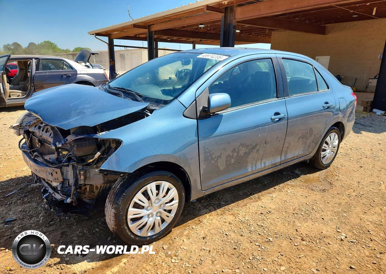 2010 Toyota Yaris Base