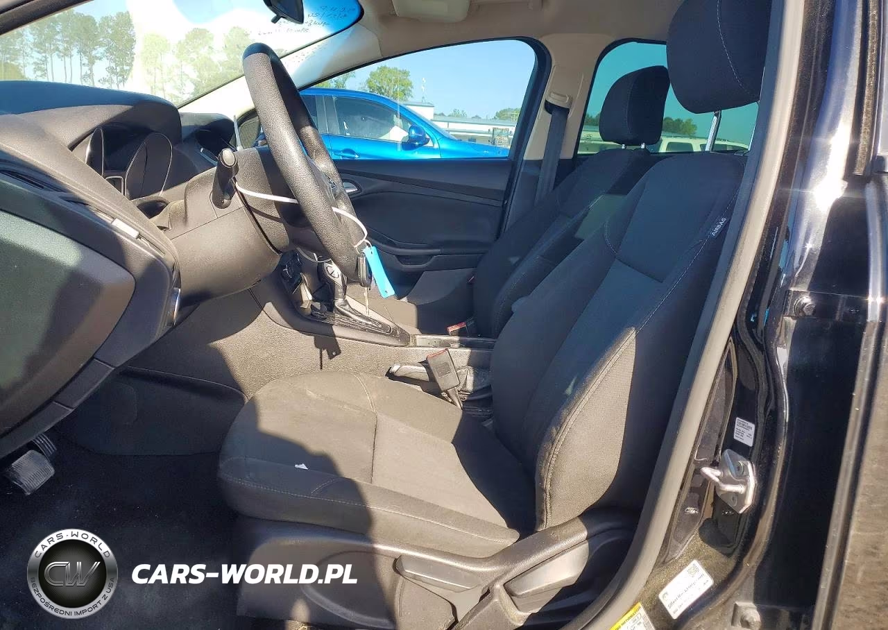 2016 Ford Focus Se VIN:1FADP3K25GL257988 - 7