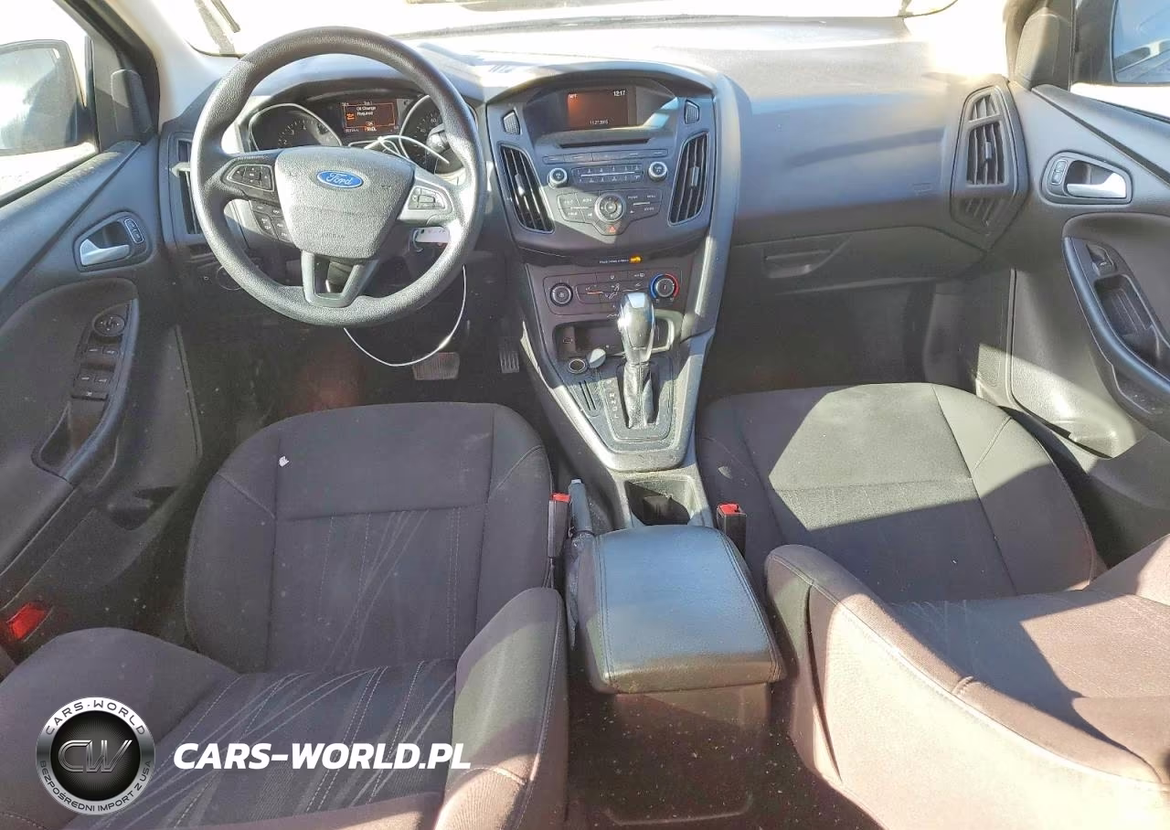 2016 Ford Focus Se VIN:1FADP3K25GL257988 - 8