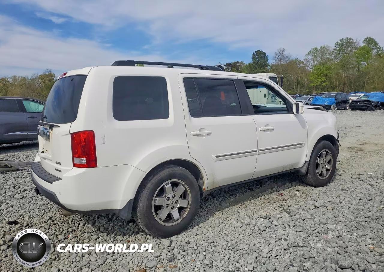 2009 Honda Pilot Touring VIN:5FNYF48949B023999 - 3