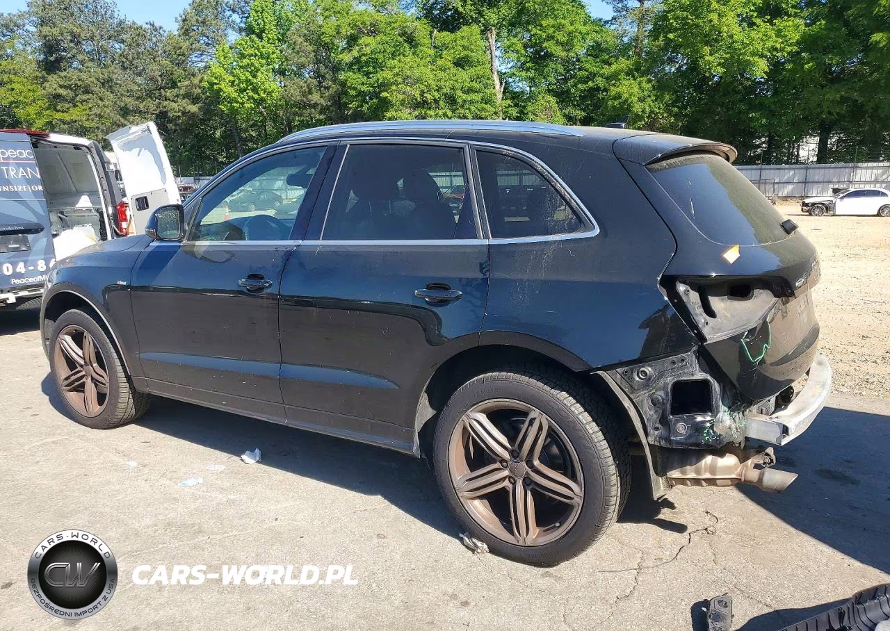 2010 Audi Q5 Premium Plus VIN:WA1MKAFP6AA086085 - 2