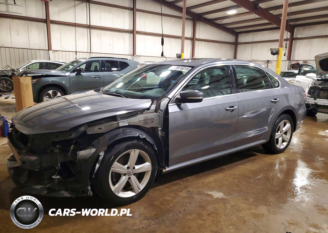 2012 Volkswagen Passat Se