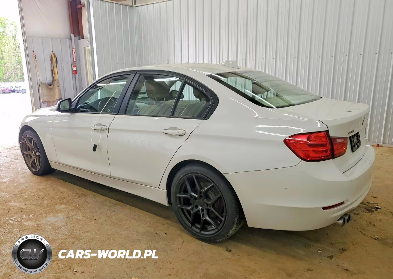 2013 BMW 328 Xi VIN:WBA3B3C58DF542480 - 2