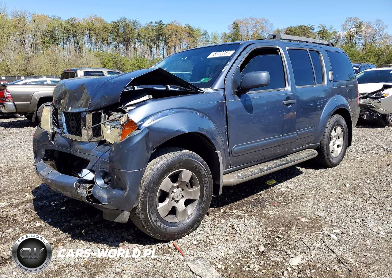 2005 Nissan Pathfinder Xe