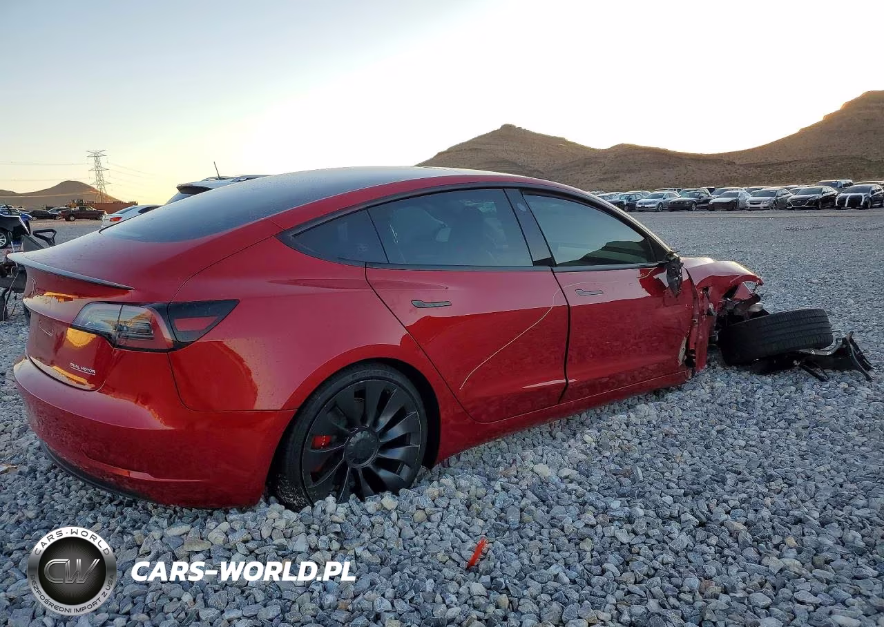 2023 Tesla Model 3 VIN:5YJ3E1EC9PF633874 - 3