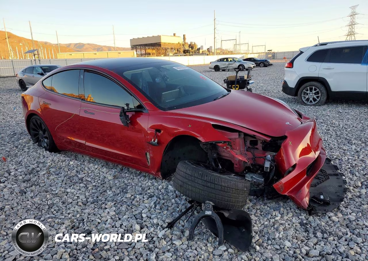 2023 Tesla Model 3 VIN:5YJ3E1EC9PF633874 - 4