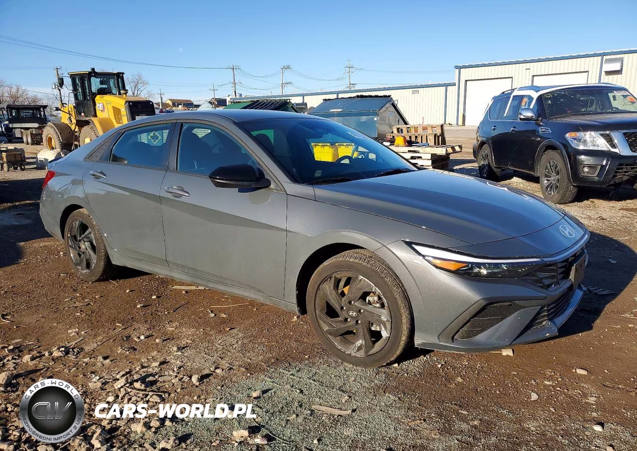 2026 Hyundai Elantra Sel Sport VIN:KMHLM4DG9TU160273 - 4